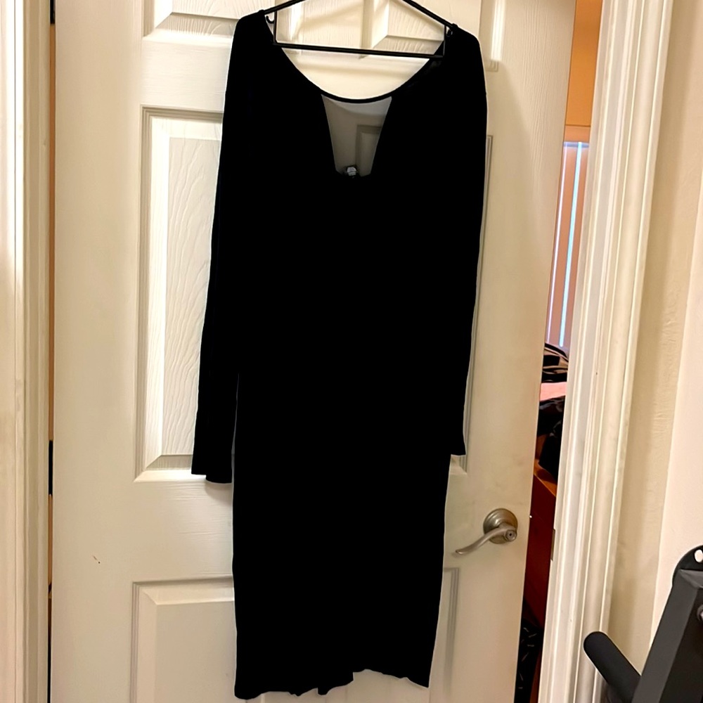 Long sleeve Black evening dress. Pull over soft stretch material. - Picture 2 of 2